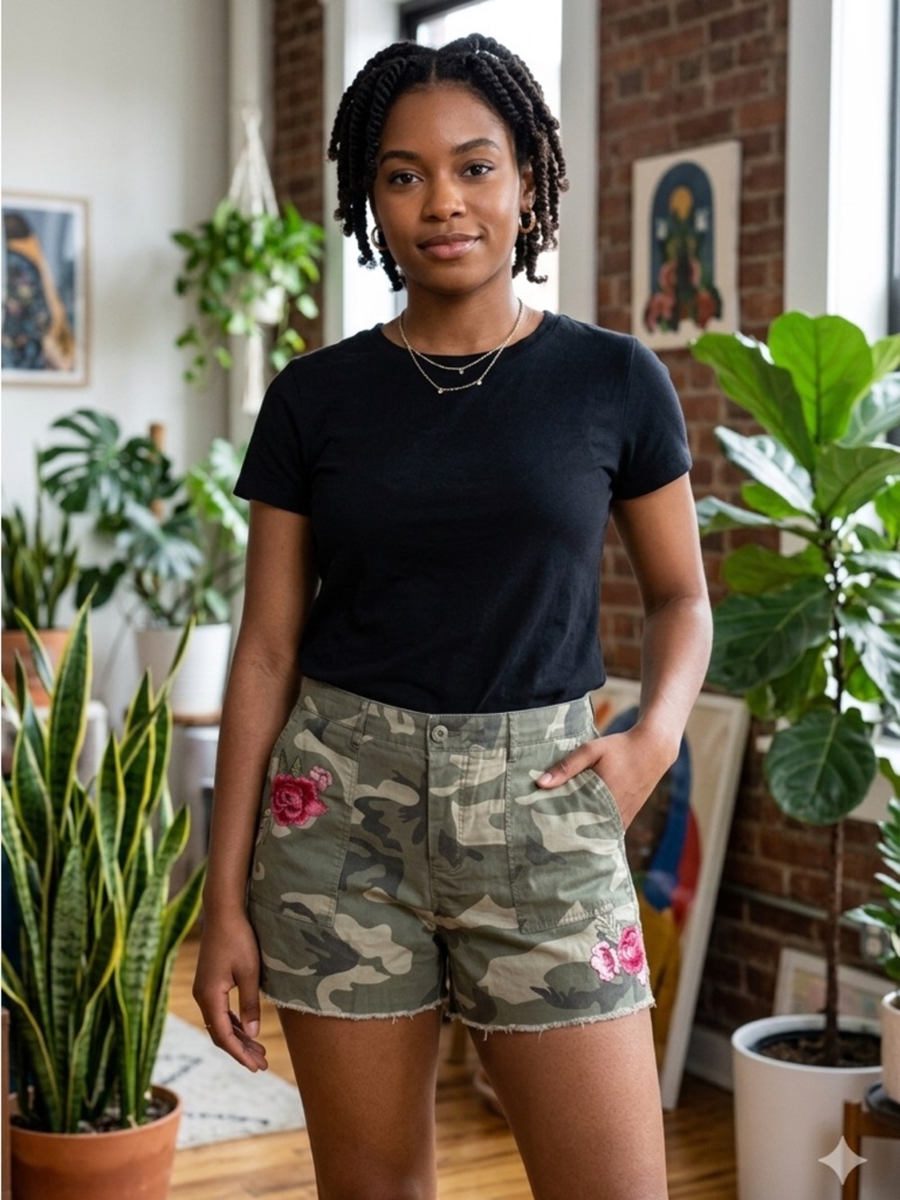 Venus Camo Embroidered Utility Shorts - Olive Green